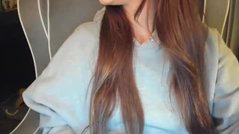 deliciousnoni online show from October 31, 2025, 6:47 am