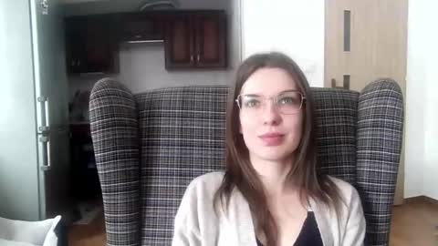 Aurora online show from February 21, 2025, 11:11 am