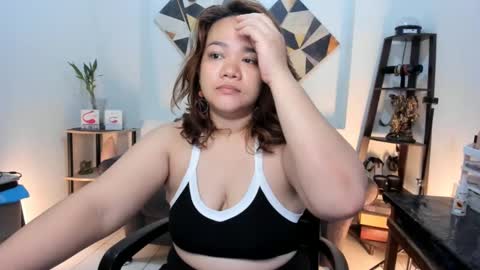 delightfulcurvy online show from January 14, 2025, 7:27 am
