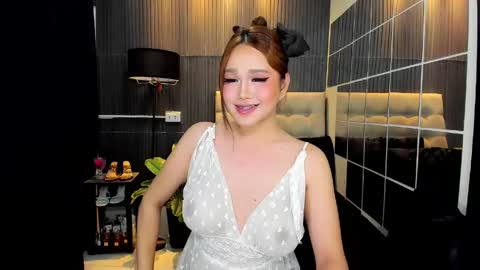 Snapshot of delightfulprincess chatting on June 5, 2026, 2:29 am Tyra Colins online show from June 5, 2026, 2:29 am