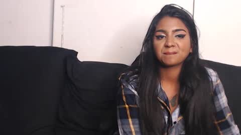 Snapshot of delilah_blazee chatting on February 23, 2025, 9:48 pm Delilah Blaze online show from February 23, 2025, 9:48 pm