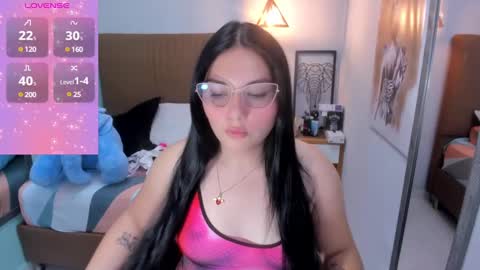 delilaquinn online show from January 7, 2025, 6:35 pm