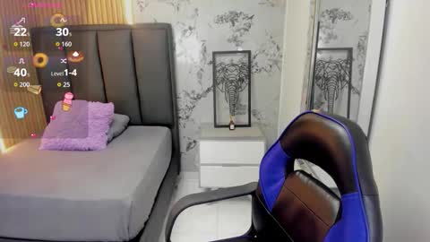 delilaquinn online show from December 2, 2025, 12:21 pm