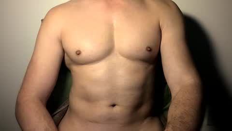 Snapshot of dellamoro chatting on May 15, 2026, 10:50 pm dellamoro online show from May 15, 2026, 10:50 pm