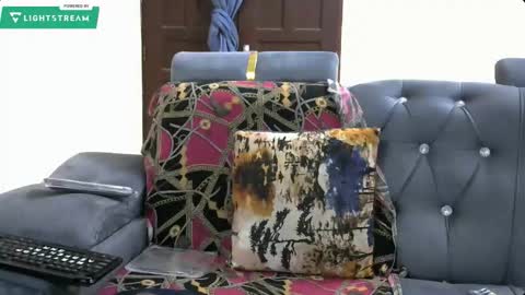 Ginger online show from February 19, 2026, 7:10 pm