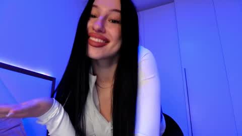 delly_love online show from April 26, 2026, 7:55 pm