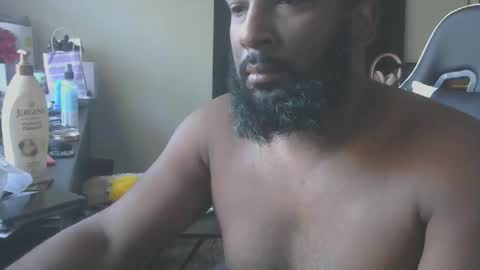 Snapshot of delta7012 chatting on January 9, 2026, 2:42 pm delta7012 online show from January 9, 2026, 2:42 pm