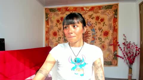 demeter__ online show from November 30, 2025, 1:15 pm