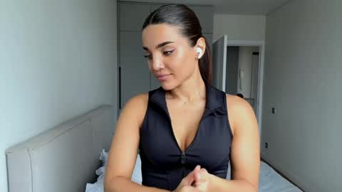 Snapshot of demetricekorf chatting on May 14, 2026, 8:10 am Anna online show from May 14, 2026, 8:10 am