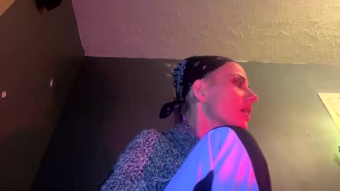 Demetriemanon online show from January 19, 2025, 8:39 am