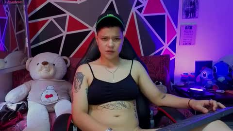 Snapshot of demimoore222 chatting on December 18, 2025, 6:03 pm DEMI online show from December 18, 2025, 6:03 pm