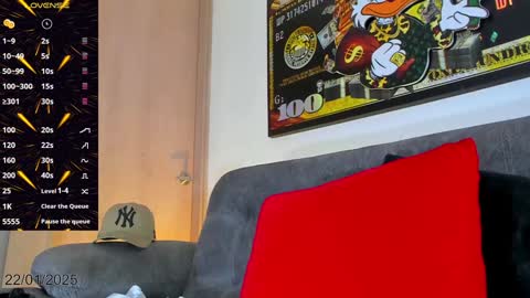 Snapshot of demonaelxx chatting on January 23, 2025, 1:30 am Onlyfans ftmdemonsexxx online show from January 23, 2025, 1:30 am