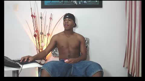 Snapshot of demond_333 chatting on November 27, 2025, 9:11 am DEMOND online show from November 27, 2025, 9:11 am