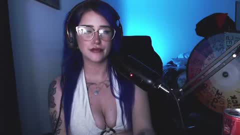 Snapshot of demongf chatting on June 19, 2026, 5:01 am Demoness Mina online show from June 19, 2026, 5:01 am