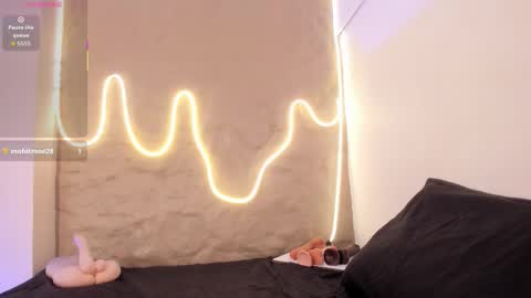 Snapshot of demy_ruiz chatting on December 16, 2025, 3:11 am demy_ruiz online show from December 16, 2025, 3:11 am