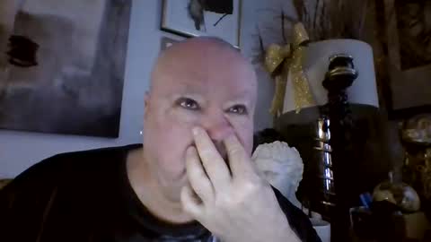 Snapshot of denboisvin2043 chatting on December 10, 2024, 12:49 pm denboisvin2043 online show from December 10, 2024, 12:49 pm