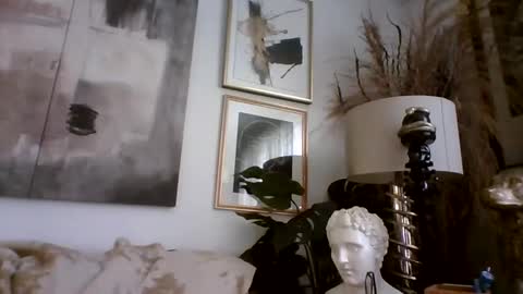 Snapshot of denboisvin2043 chatting on March 6, 2025, 11:58 am denboisvin2043 online show from March 6, 2025, 11:58 am