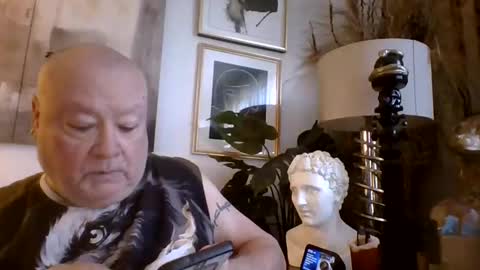 Snapshot of denboisvin2043 chatting on September 21, 2025, 11:01 am denboisvin2043 online show from September 21, 2025, 11:01 am