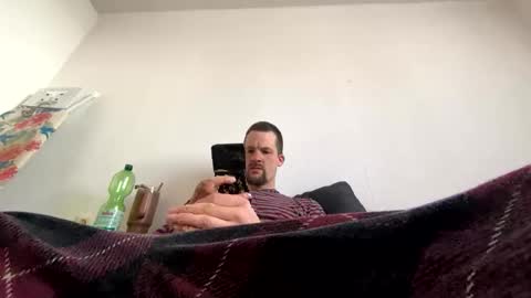 denis19872 online show from April 6, 2026, 10:05 am