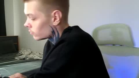 Denis online show from May 26, 2026, 2:13 pm