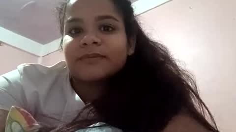 Snapshot of denisbrownlll chatting on December 10, 2024, 1:32 am Dennis Brown online show from December 10, 2024, 1:32 am