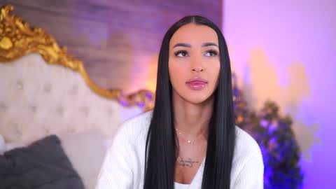 denisedevilles online show from January 15, 2025, 8:30 am