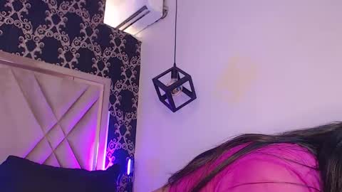 Snapshot of denisemoca chatting on February 17, 2026, 7:31 pm Denise online show from February 17, 2026, 7:31 pm