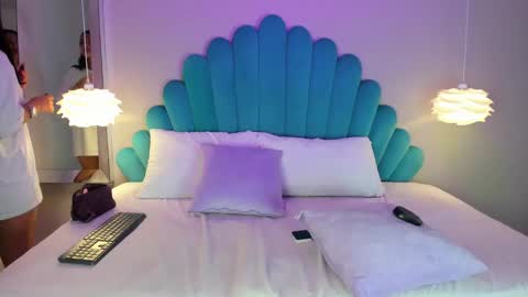 Denise online show from February 20, 2025, 4:07 am