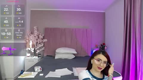 DeniseSun online show from April 7, 2026, 3:07 am