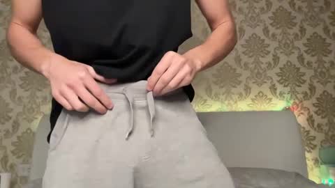 Snapshot of denlover chatting on January 27, 2025, 3:50 pm Den online show from January 27, 2025, 3:50 pm