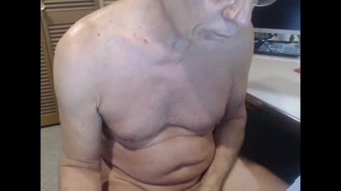 Snapshot of denn_jett chatting on June 4, 2026, 10:10 am Den Jet online show from June 4, 2026, 10:10 am