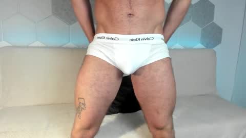 Snapshot of dennis_bloom chatting on April 22, 2026, 8:32 pm Dennis Bloom online show from April 22, 2026, 8:32 pm