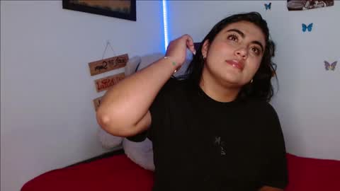 Snapshot of dennis_love_ chatting on February 19, 2026, 4:19 am rosse online show from February 19, 2026, 4:19 am