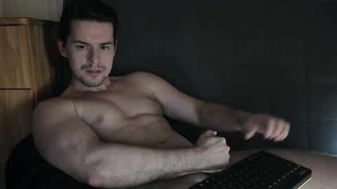 Snapshot of dennis_night chatting on September 23, 2025, 12:35 am Den online show from September 23, 2025, 12:35 am