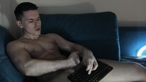 Den online show from March 31, 2026, 2:13 am