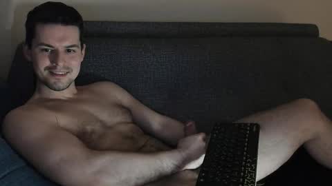 Snapshot of dennis_night chatting on May 7, 2026, 12:16 am Den online show from May 7, 2026, 12:16 am