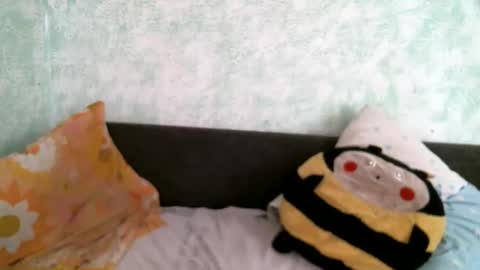 DennisXCarol online show from May 16, 2026, 11:31 am