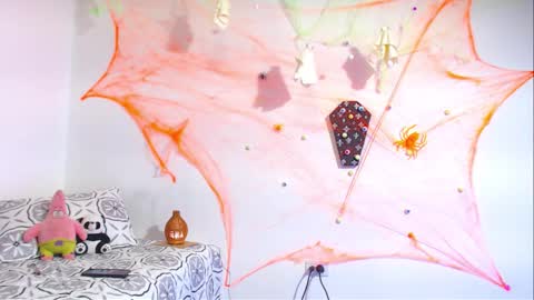 densellwalker online show from October 29, 2025, 5:53 am