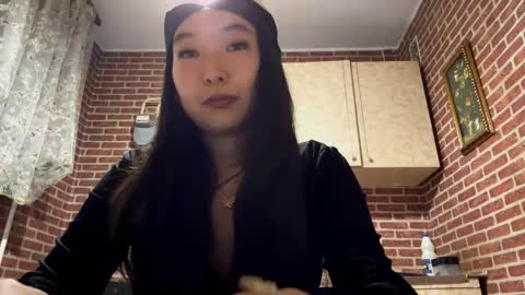 Snapshot of denysebernacchi chatting on September 25, 2025, 1:26 pm Emma online show from September 25, 2025, 1:26 pm