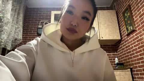 Emma online show from November 13, 2025, 1:10 pm