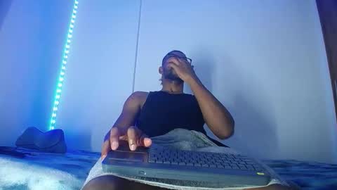 denzo online show from December 23, 2025, 3:15 am