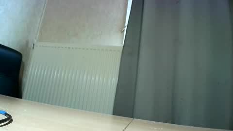 Snapshot of dereck59 chatting on May 3, 2026, 7:36 am dereck59 online show from May 3, 2026, 7:36 am