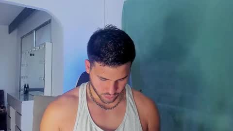 Snapshot of dereckhardd chatting on February 27, 2026, 10:54 pm dereckhardd online show from February 27, 2026, 10:54 pm