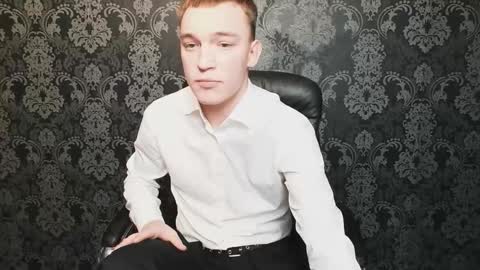 Snapshot of derek_banville chatting on October 28, 2025, 12:30 pm Derek online show from October 28, 2025, 12:30 pm