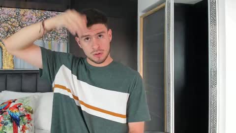 Derek Hussain online show from January 4, 2025, 7:44 pm