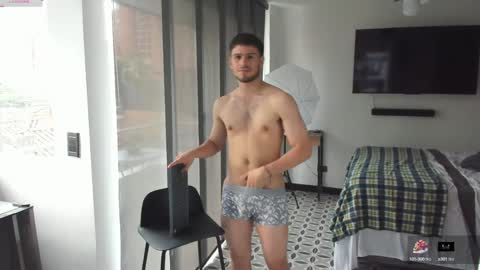 Derek Hussain online show from January 21, 2025, 7:50 pm