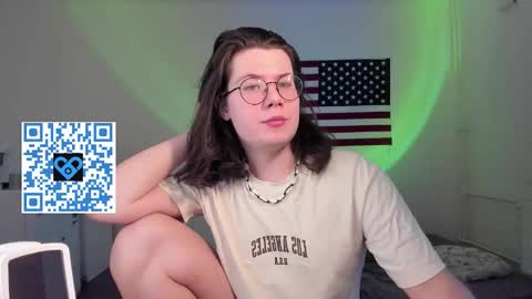 Derek online show from December 16, 2025, 11:59 am