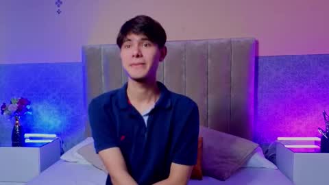 Snapshot of derek_sinn chatting on February 26, 2026, 8:41 pm derek_sinn online show from February 26, 2026, 8:41 pm