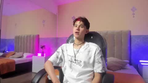 derek_sinn online show from March 26, 2026, 7:08 pm