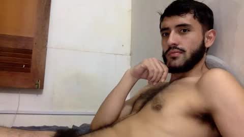 Snapshot of derek_smiith chatting on September 16, 2025, 11:22 am Derek smiith online show from September 16, 2025, 11:22 am